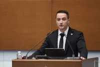 И Божанков аут от листите на ПП, мълчи за ДБ