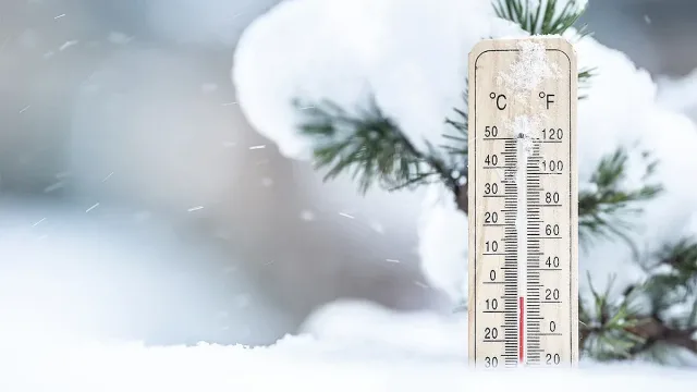 Времето хапе! Адски студ в половин България