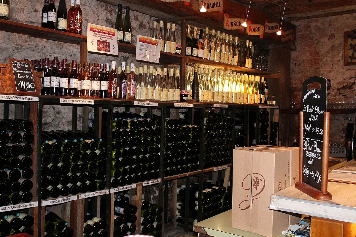 Тръмп респектира Франция с 200% мита върху вино и шампанско