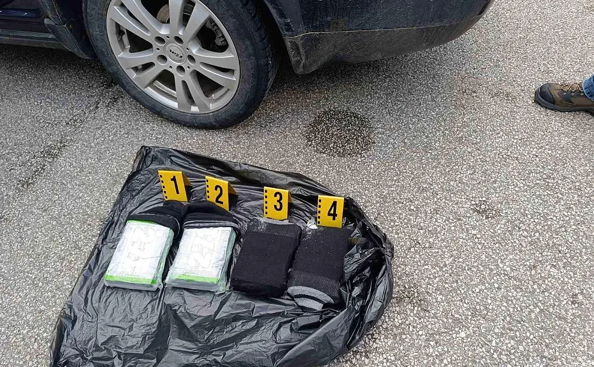 Удар срещу наркотрафика! Повече присъди, задържани и иззети вещества