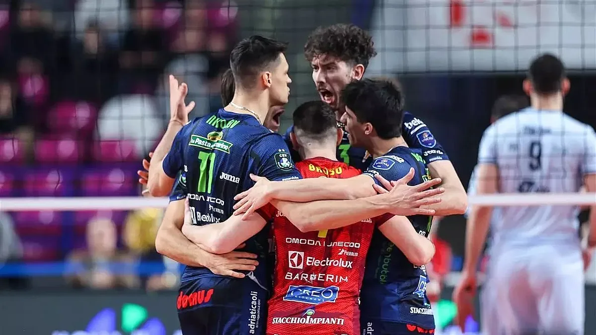 Николов взриви Варшава! Чиста победа за Чивитанова в Шампионската лига