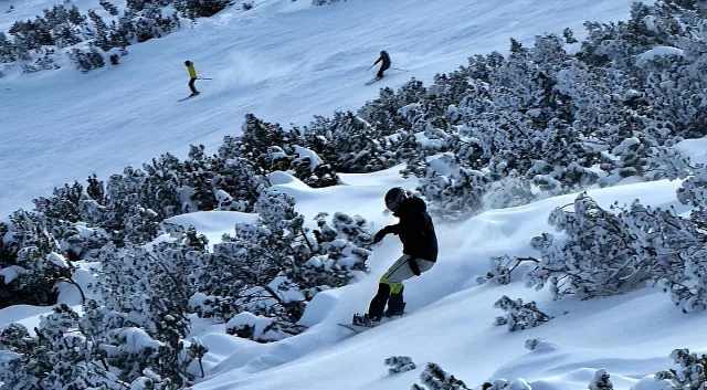 Лавинна заплаха надвисна над планините в Югозападна България