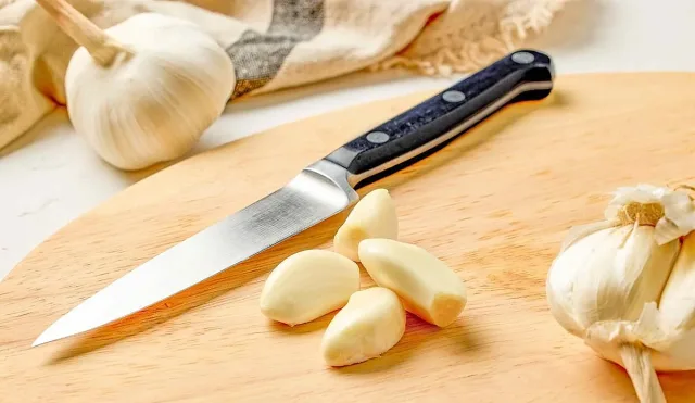 Как правилно да наточим кухненския нож? Съвети от експерти