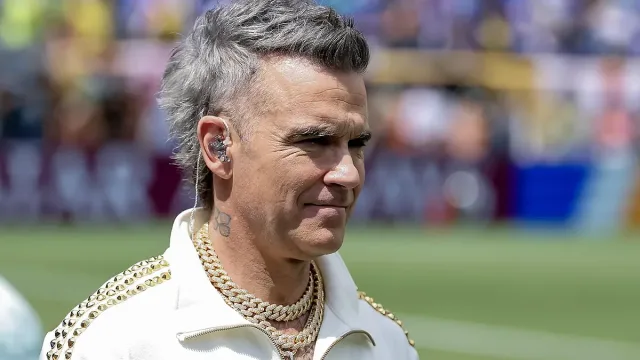 Случи се! Ето кой изпревари "Бийтълс"