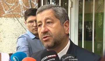 Христо Иванов гласува България да върви напред