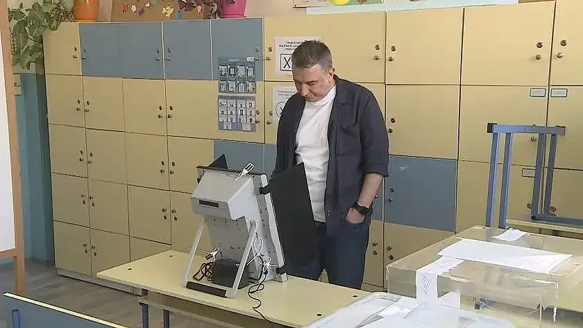 ИТН иска България да спре да се лашка на влакчето на ужасите