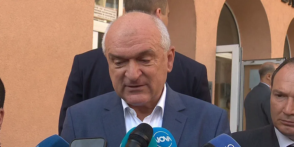 Главчев на опашка, посочи какво очаква от политиците