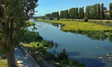 Синьото сърце на Балканите кърви! Реките изчезват