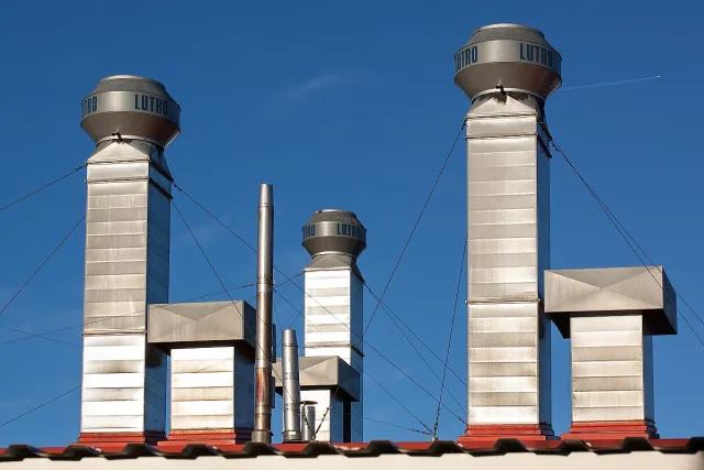 Драма в училища и забавачки. Липсва нещо много важно