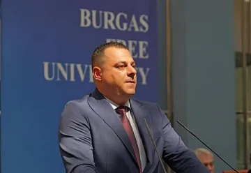 Областният управител Владимир Крумов: Всяка малка стъпка е принос към държавността