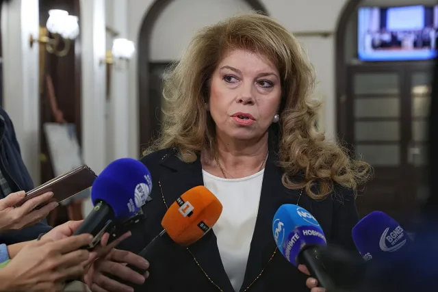 Йотова обяви! Как ще се случат преговорите за служебен кабинет