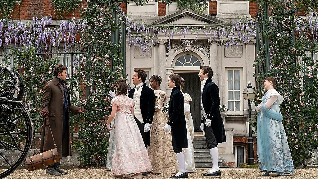 Седем места от „Бриджъртън“, които да посетите - скандалът, дантелите и дворците са реални