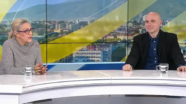 Политолози разкриха кой е силният коз на Радев