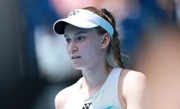 Рибакина спря Швьонтек и разби мечтата за кариерен шлем