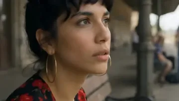 Лолита - румънската "певица", създадена от AI. Чуйте я!