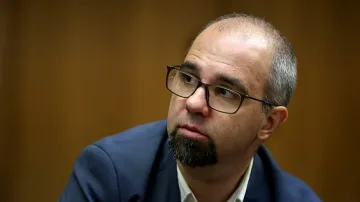 Първан Симеонов сравни поведението на Борисов и Радев