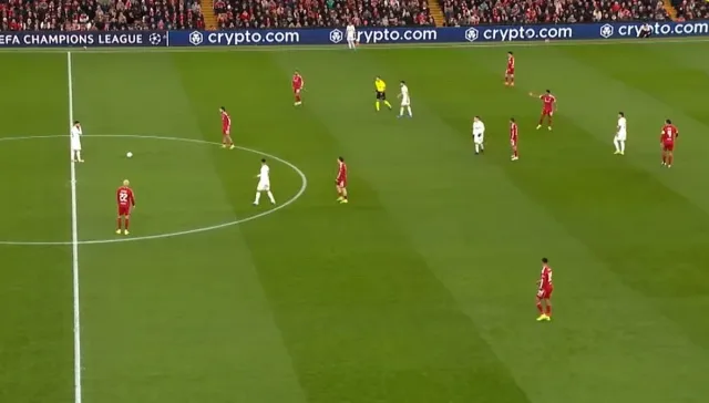 Ливърпул с разгромяваща победа над Карабах