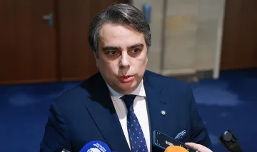 Магистратски шамар за Асен Василев! Загуба в съда срещу Тошко Йорданов