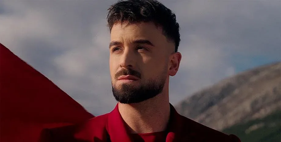 Вениамин разкрива душата си в баладата "Рано моя"