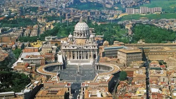 Голяма промяна във Ватикана. Случва се на покрива
