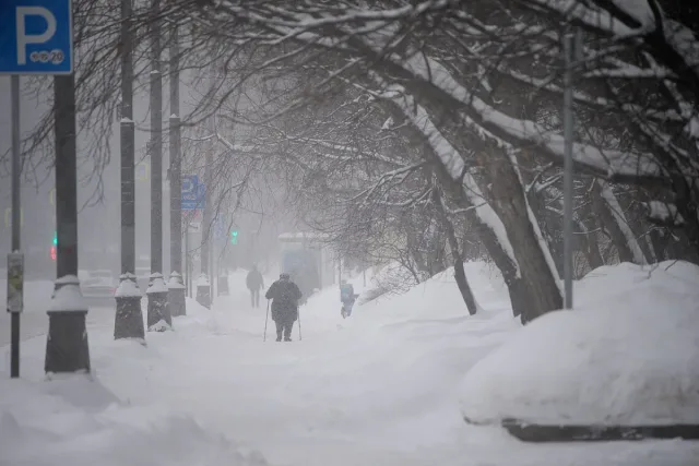 Снежен ад връхлетя върху Москва