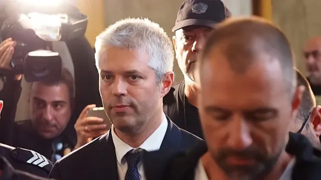 Напрежение около кмета на Варна. Искат му оставката