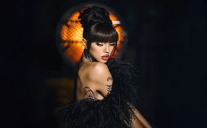 Тя е! Ще представя България на Евровзия