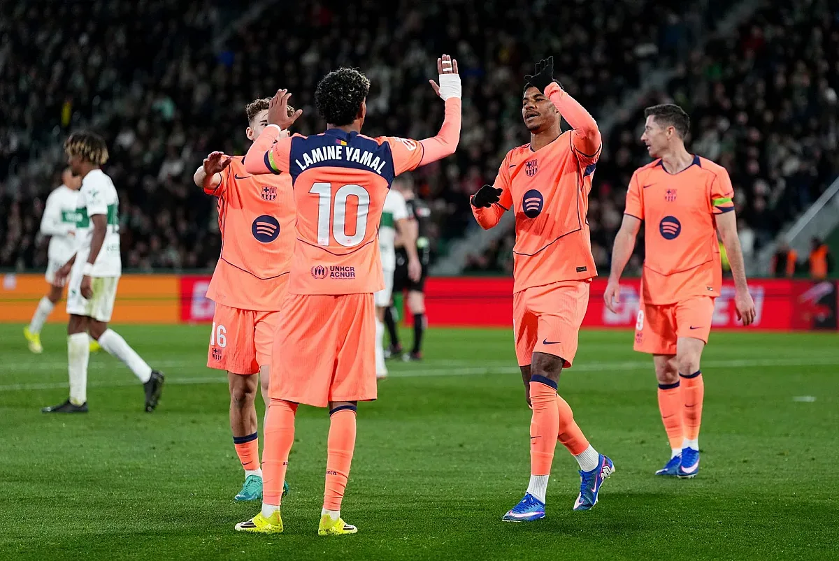 Барса не спира - 3:1 срещу Елче и солиден аванс в Ла Лига