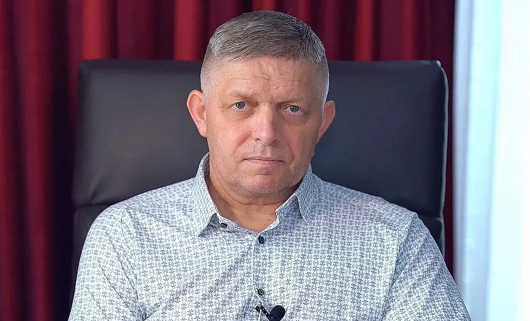 Роберт Фицо пак шашна света! Какво направи дни след атентата (СНИМКА)