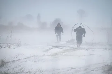 Кучи студ! Зимата стяга примката. Минус 15 градуса