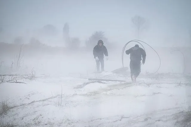 Кучи студ! Зимата стяга примката. Минус 15 градуса