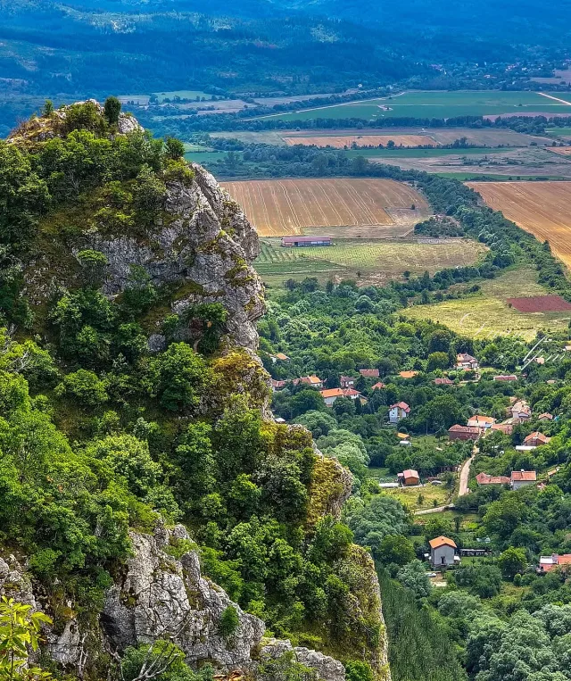 Зелениград-свежата мистерия на западната граница