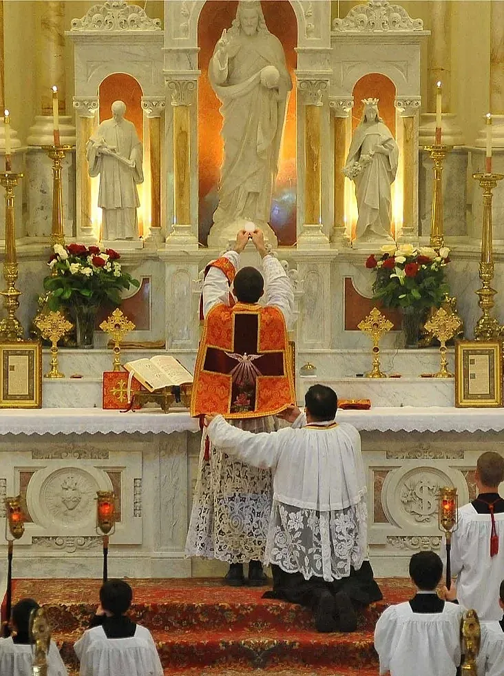 Разкол във Ватикана!