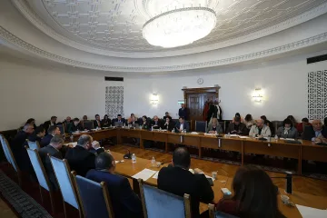 В Правна комисия! Орязаха секциите в чужбина