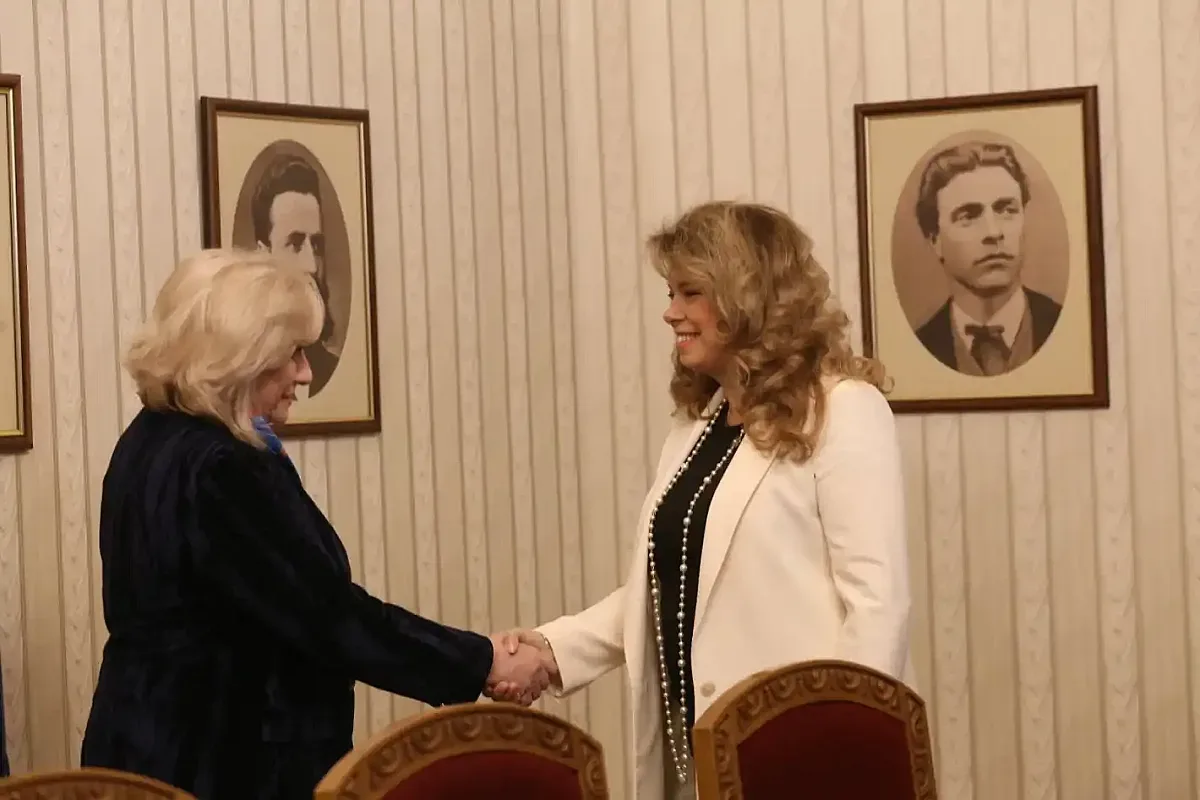 ДПС-Ново начало при Йотова! 6 неотложни задачи и профил на премиера