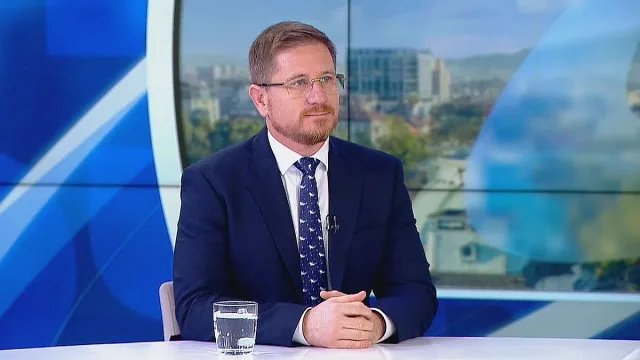 Възраждане иска бърз служебен кабинет и избори още през март