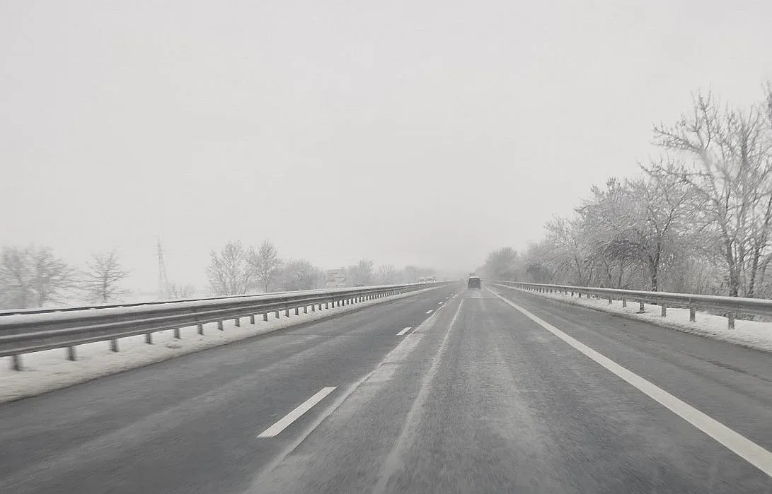 Инцидент затруднява движението по ключов републикански път