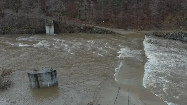 Ново бедствие в Ардино! Затвориха мост