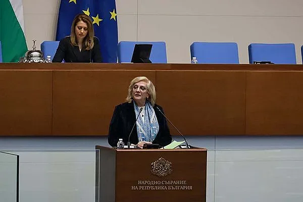 Искра Михайлова: Българите зад граница са най-големият инвеститор