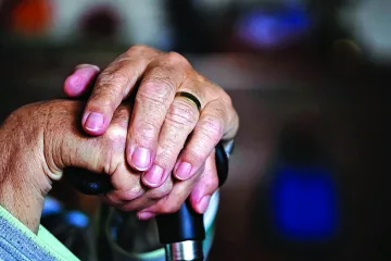 Пенсиите на жените отлетяха в пропастта. Причината