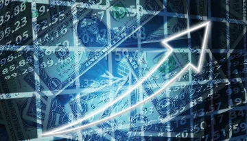 Доларът печели от страха на пазарите