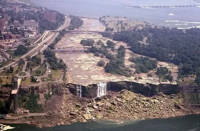 Разгадаха тайната на реката, която тече нагоре