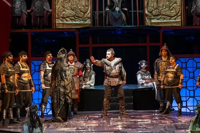 "Опера на площада" със световни и български звезди