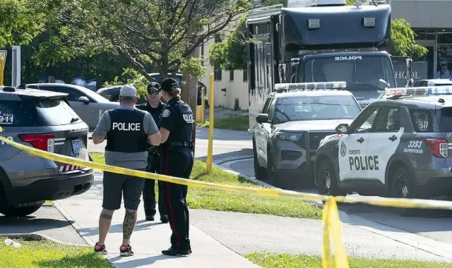 Кървава баня в училище! 10 загинали