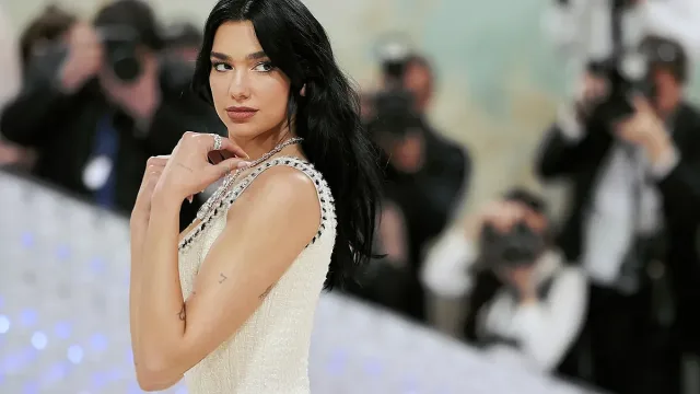 Световна суперзвезда избра български роман!