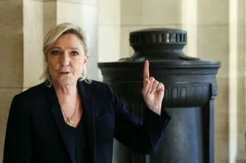 Решават за Марин льо Пен на 7 юли