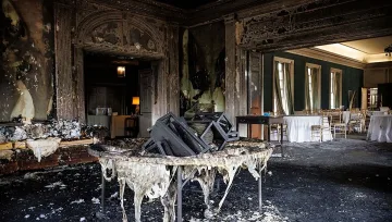 Политиците под обстрел! От социалните мрежи до реални покушения