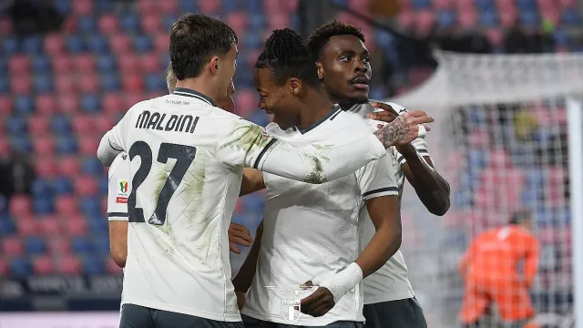 Драма в Болоня! Лацио оцеля и продължи напред