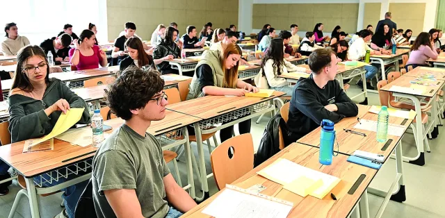 Предварителните изпити – сигурен път към УНСС