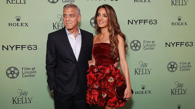 Наводнение заля имението на Джордж и Амал Клуни